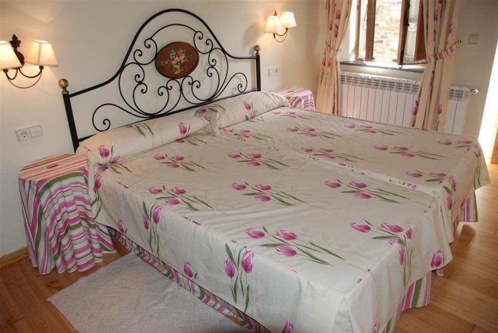 Pazo Santa Maria Hotel Arzua Room photo